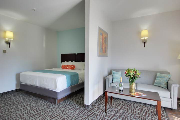 Room 3 of 19