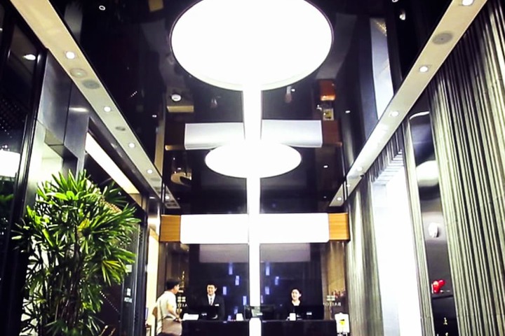 Guest Lobby