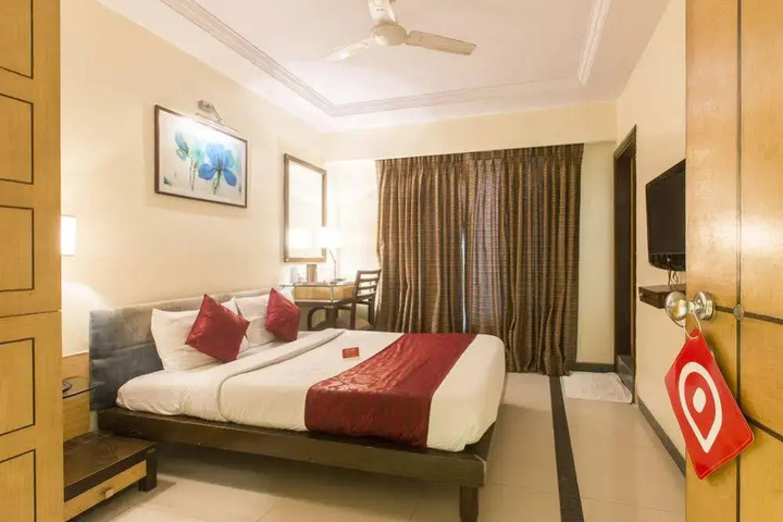 Photo of OYO Rooms Marine Lines