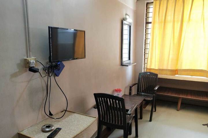 Room 10 of 19