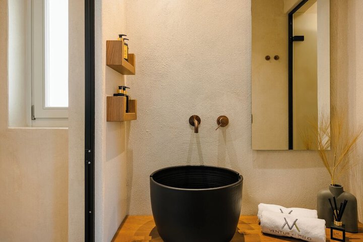 Room 65 of 88