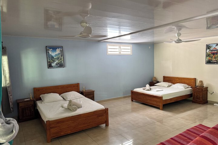 Room 4 of 19
