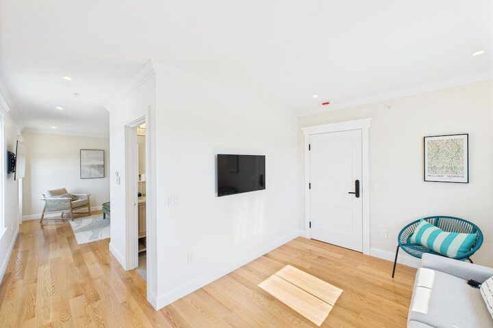 Room 130 of 209