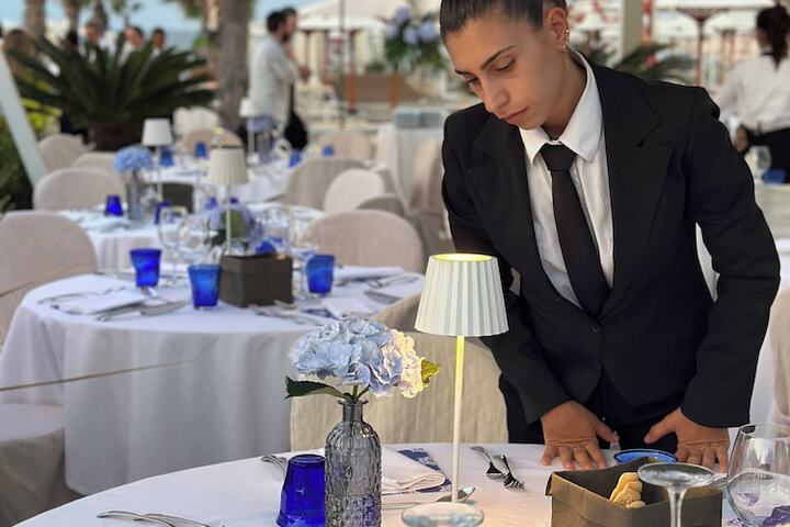 Dining 130 of 139