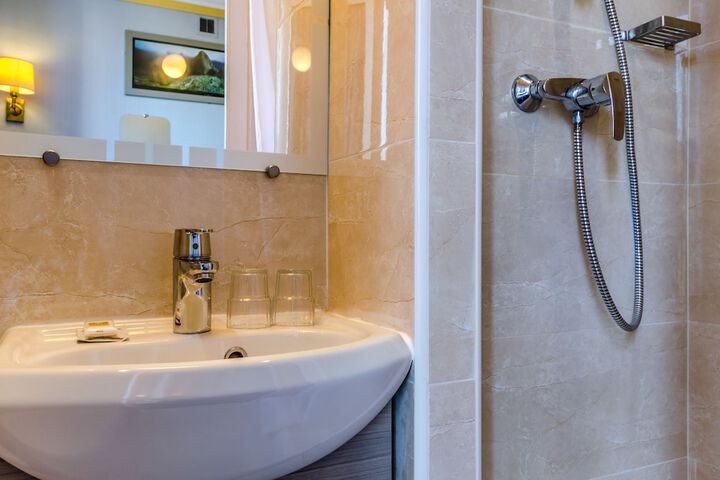 Bath Photo
