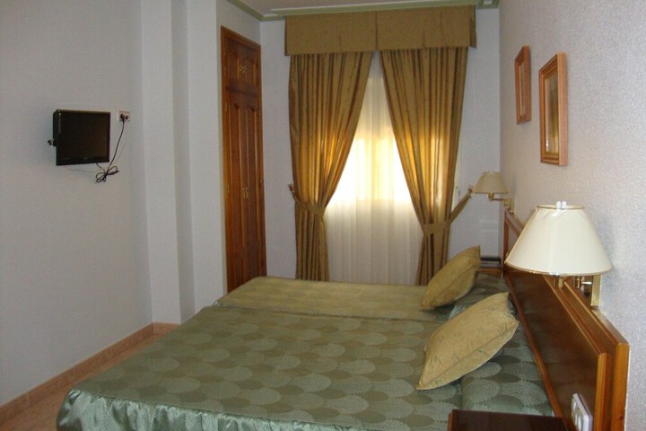HOTEL GALICIA