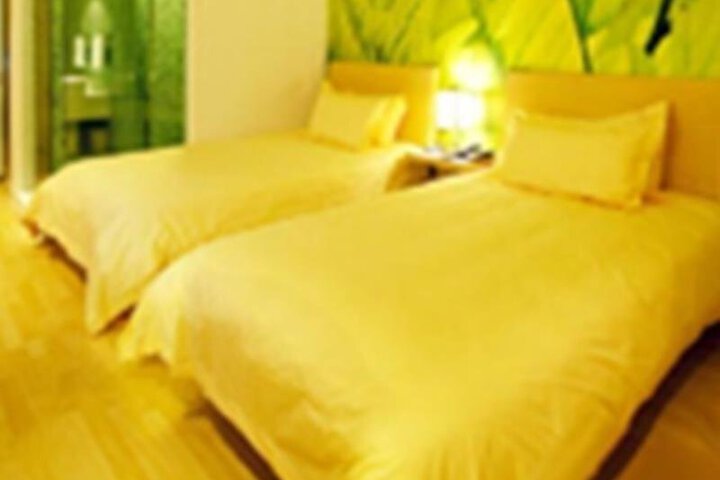 General 3 of 8