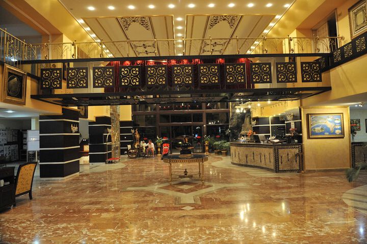 Guest Lobby