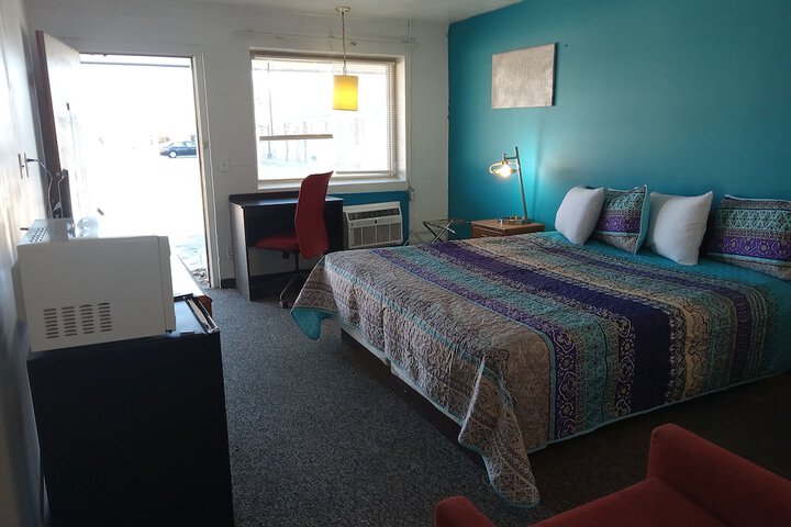 Room 34 of 64
