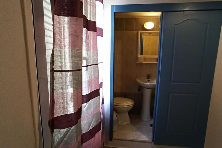 Room 49 of 57