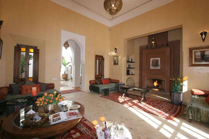 Guest Lobby