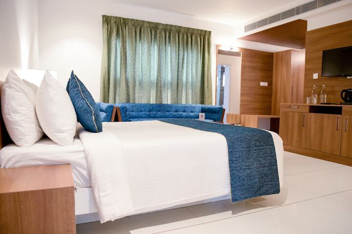 Room 14 of 31