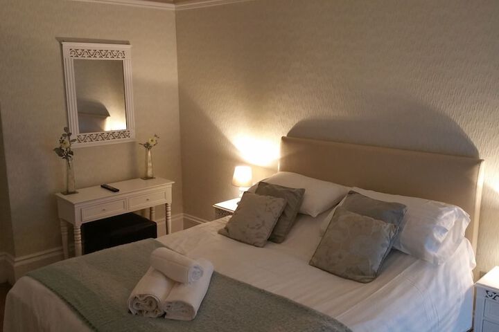 Room 8 of 29