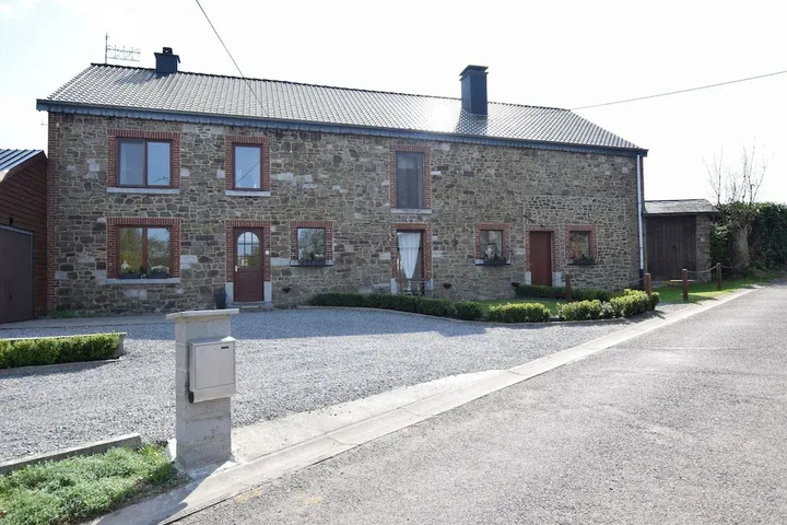 Magnific Holiday Home in Rendeux With Garden