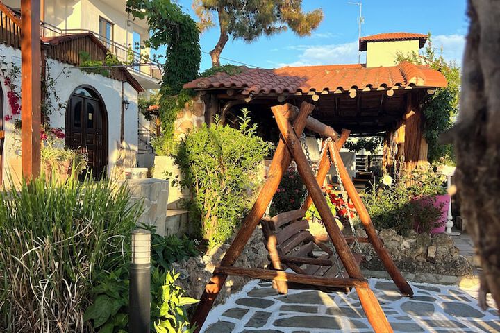 Terrace/Patio 10 of 47