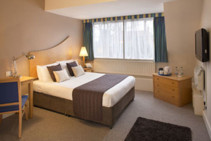 Room 21 of 42