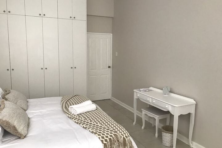 Room 6 of 26