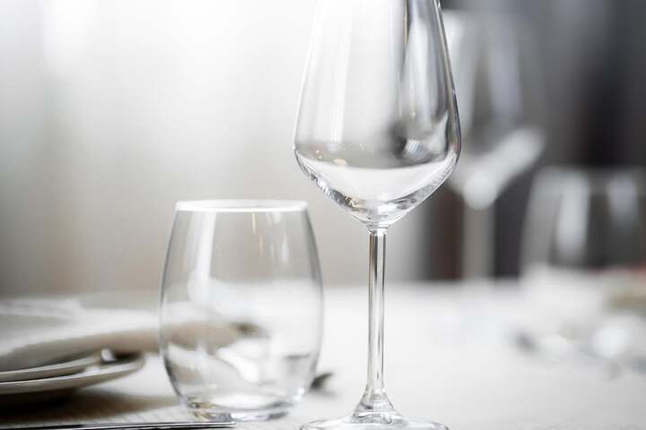 Dining 41 of 64