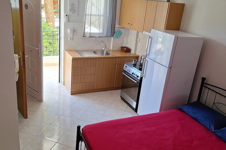 Room 45 of 116