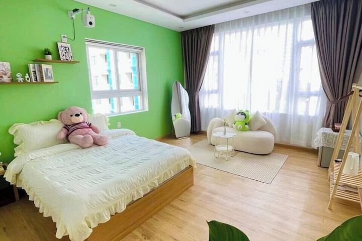 Room 7 of 31