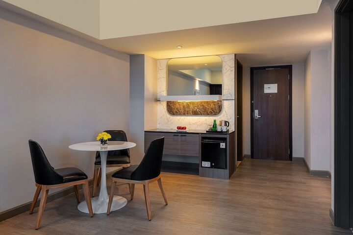Room 18 of 39