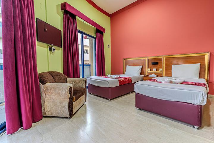 Room 10 of 15