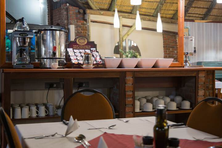 Breakfast/Coffee Service 27 of 37