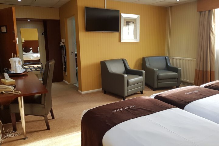 Room 20 of 54