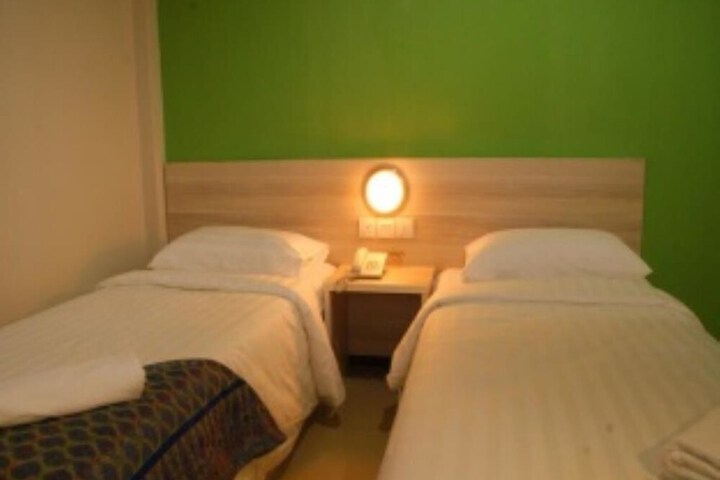 Hotel Suite Photo