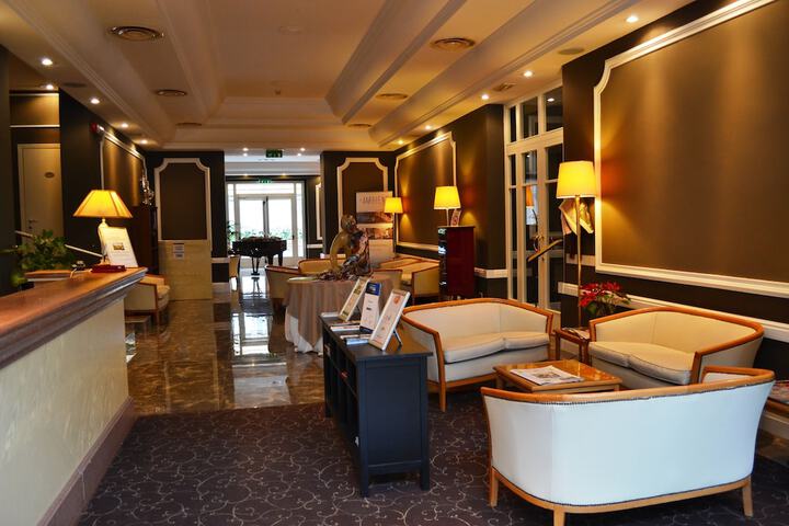 Hotel Interior 5 of 48