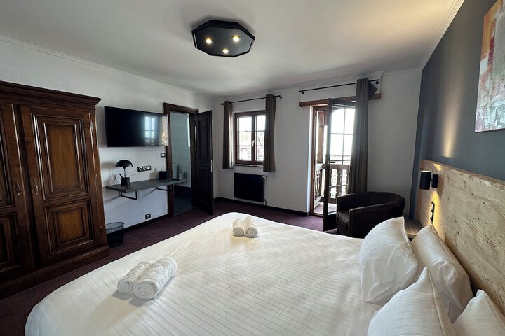 Room 18 of 81