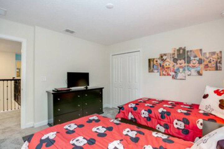 Room 64 of 73