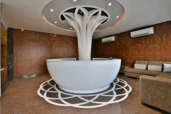 Hotel Centre Point in Mundra