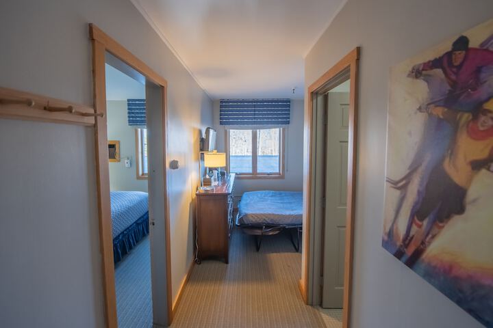 Room 36 of 125