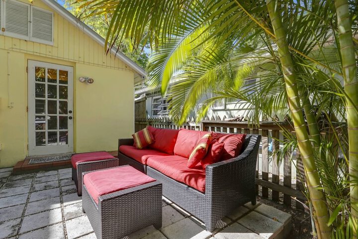 Terrace/Patio 15 of 17