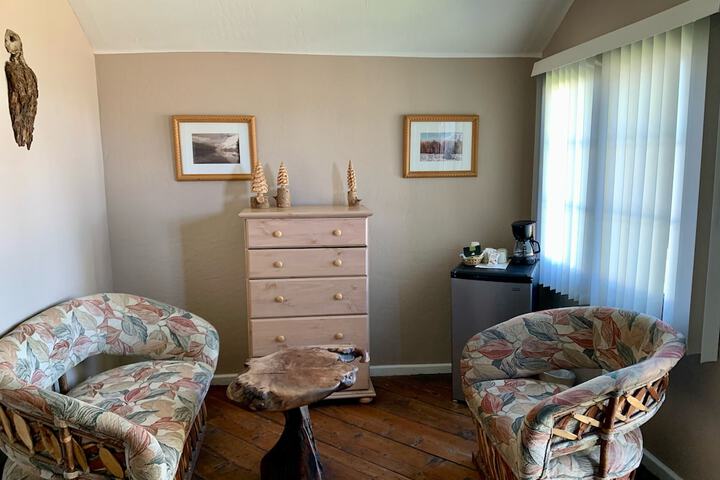 Room 6 of 116