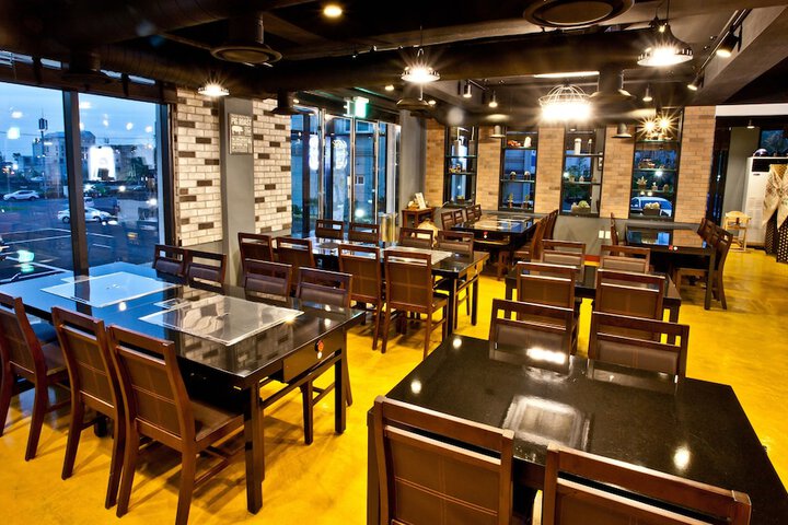 Dining Photos