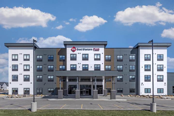Hotel 69 of 70