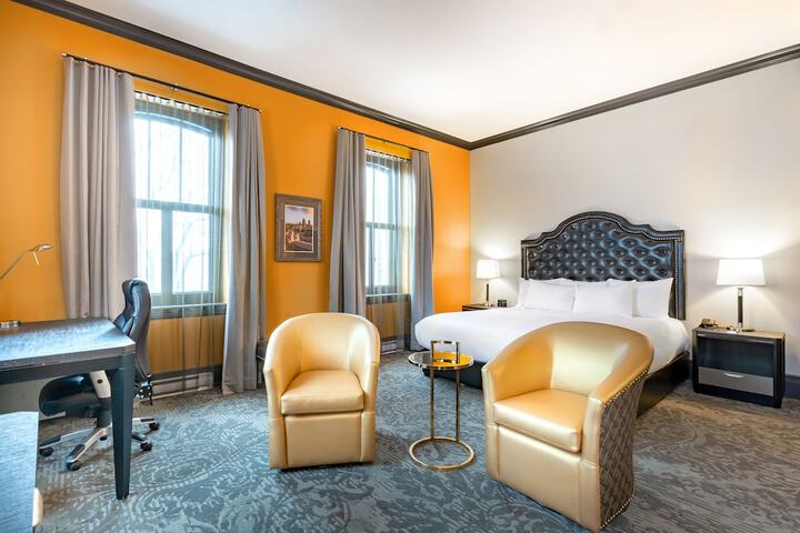 Room 10 of 54