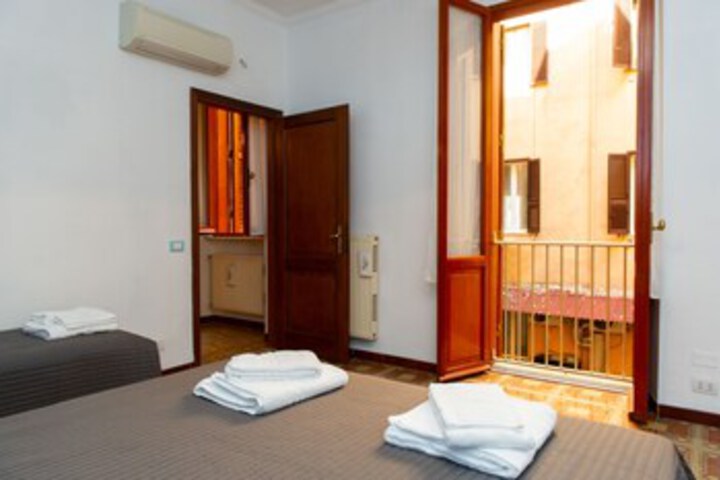 Room 48 of 123