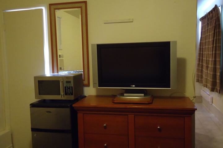 Room 7 of 34