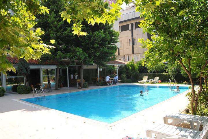 Anfora Otel