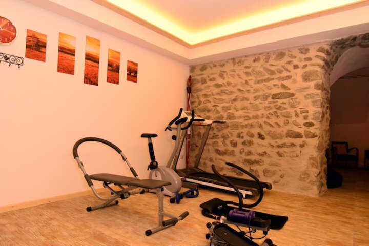 Health and Fitness 43 of 90