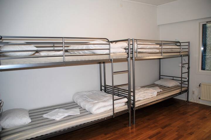 Room 15 of 41