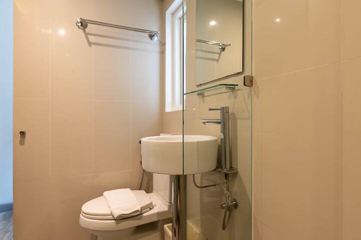 Room 20 of 25