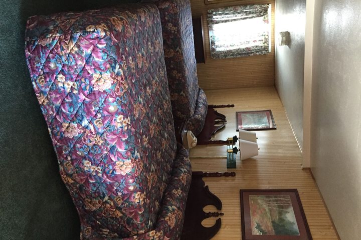 Room 2 of 21