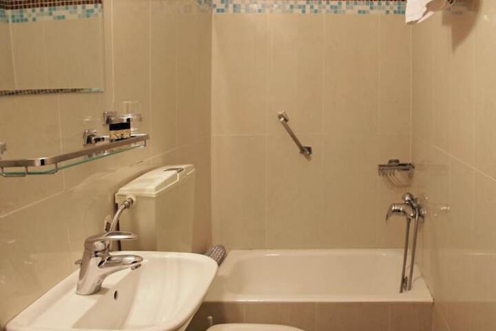 Clean Restrooms