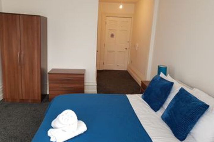 THE TOWNHOUSE