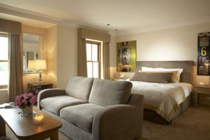 Room 53 of 72