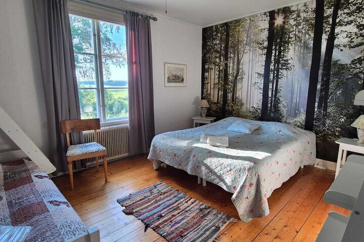 Room 14 of 68